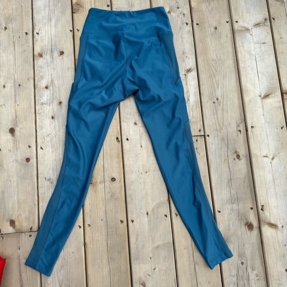 Women’s peloton high rise leggings M - Picture 4 of 4